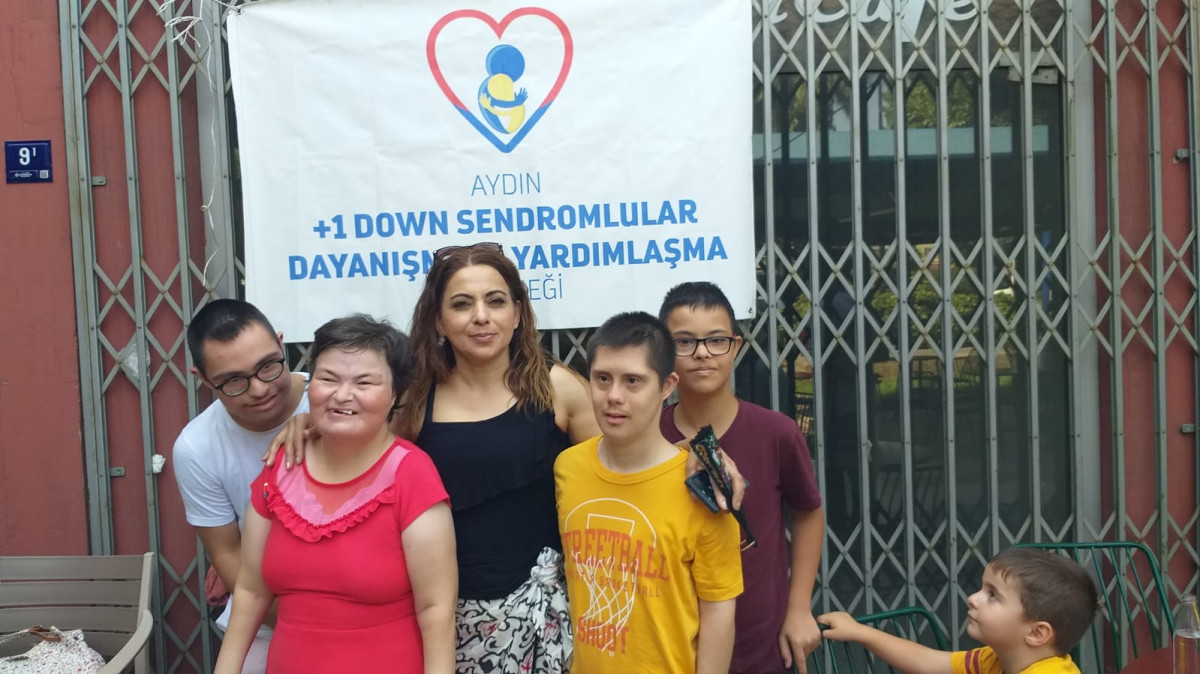 Aydın Down Sendromlular Dayanışma Ve Yardımlaşma Derneği'nden Aşure Hayrı 